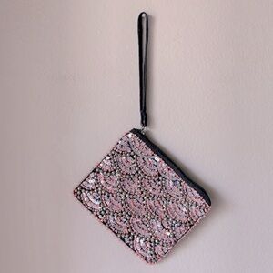 SL by STREET LEVEL Beaded Sequin Mini Wristlet Clutch